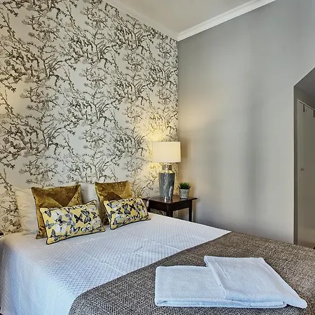 Angel's Chic Duplex *