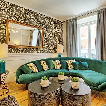 Angel's Chic Duplex Апартаменти Лісабон
